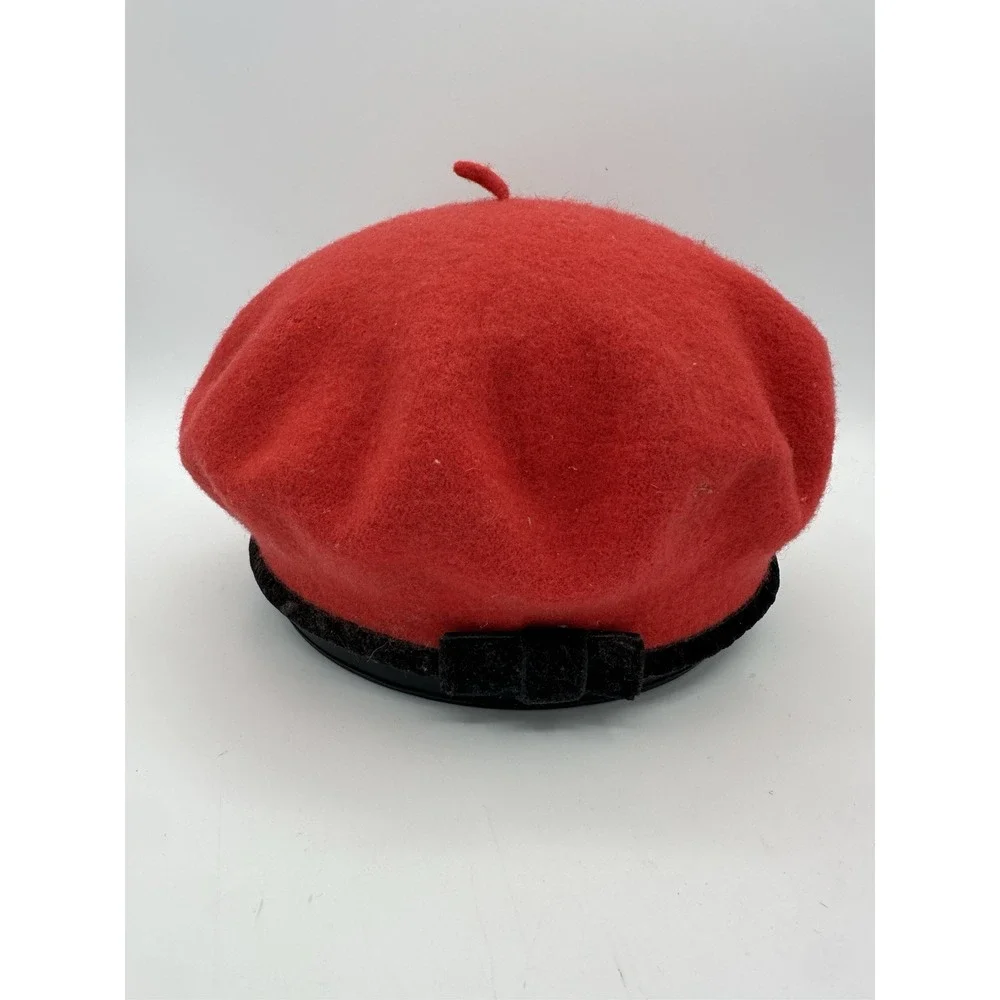 Gap 100% Virgin Wool Red Women's Beret Style Cap Small Medium